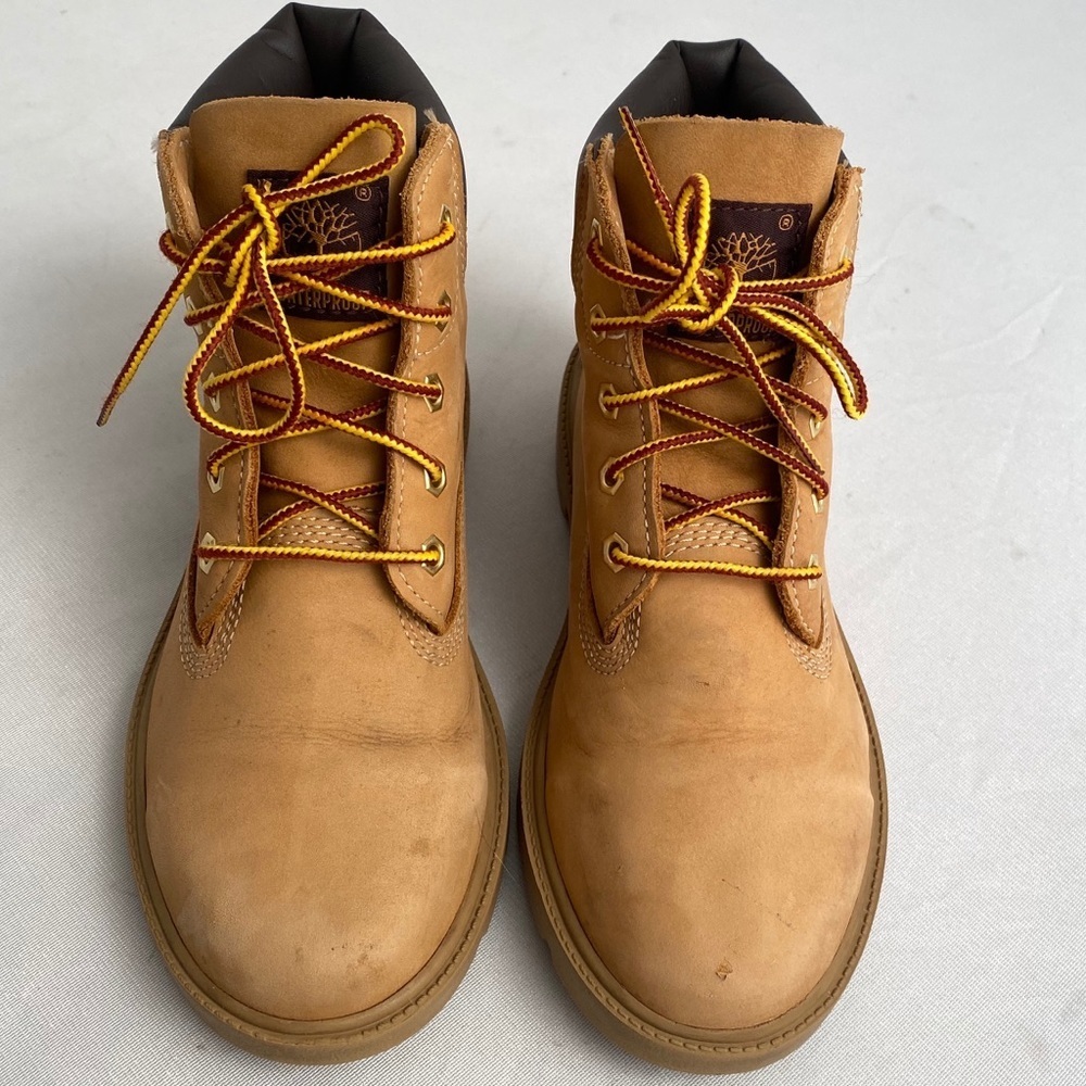 Timberland classic wheat nubuck waterproof boot 3.5Y